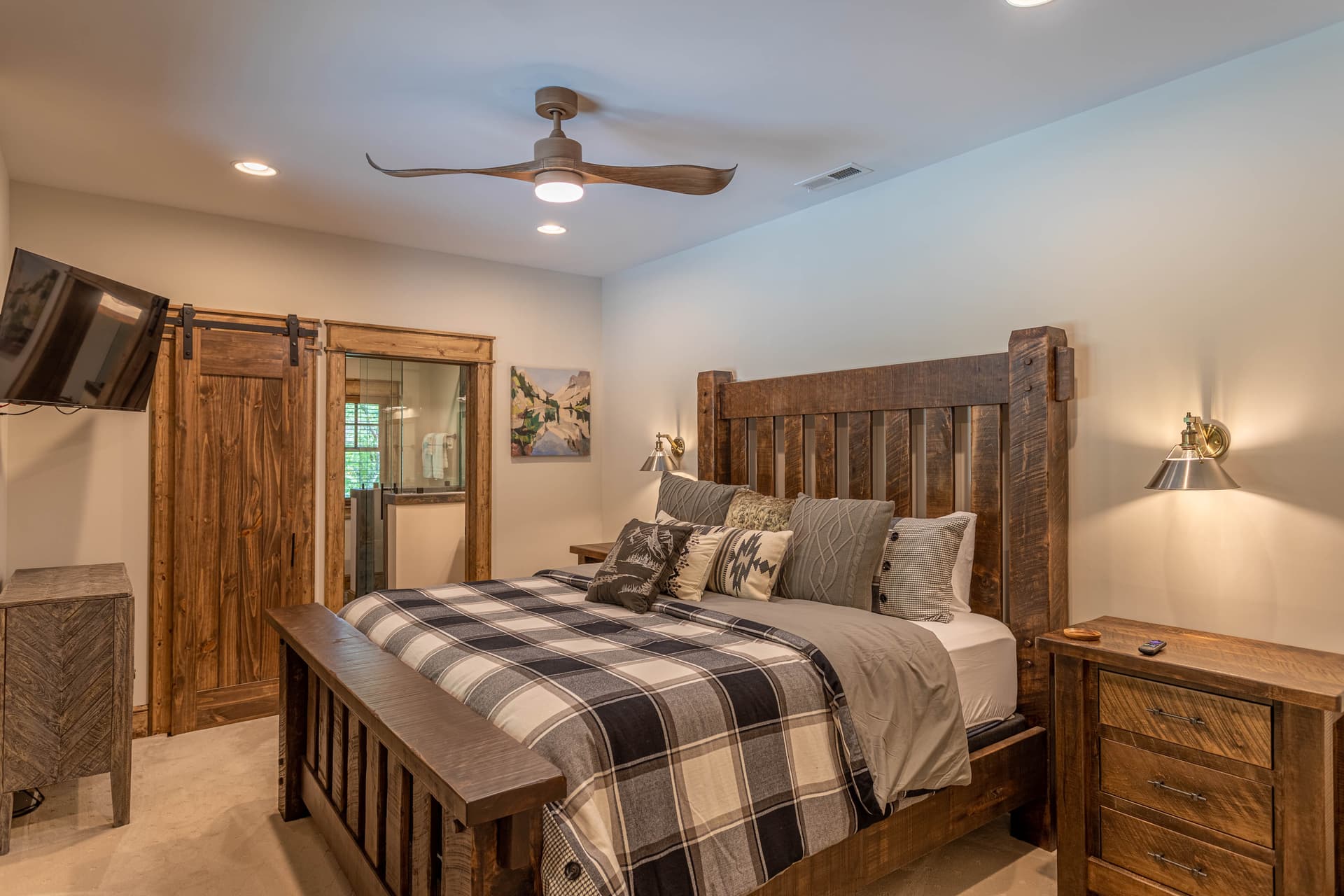 Boulder Creek Manor - Image 17