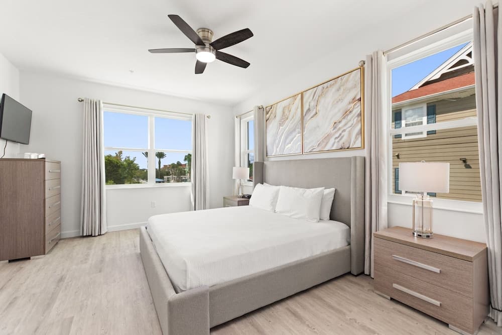 Boutique Retreat - Image 21