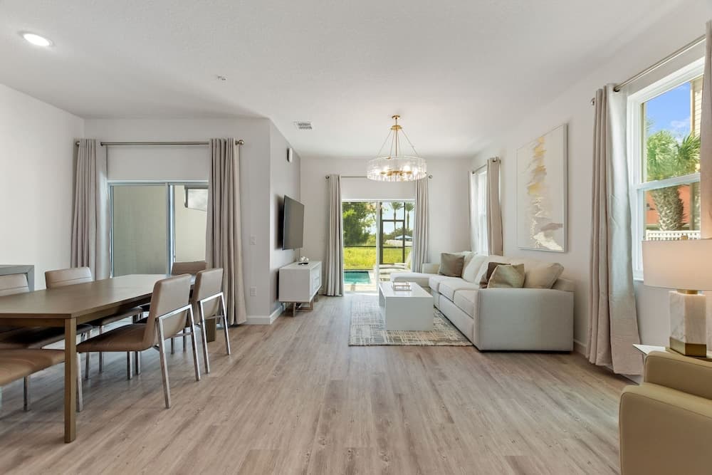 Boutique Retreat - Image 4