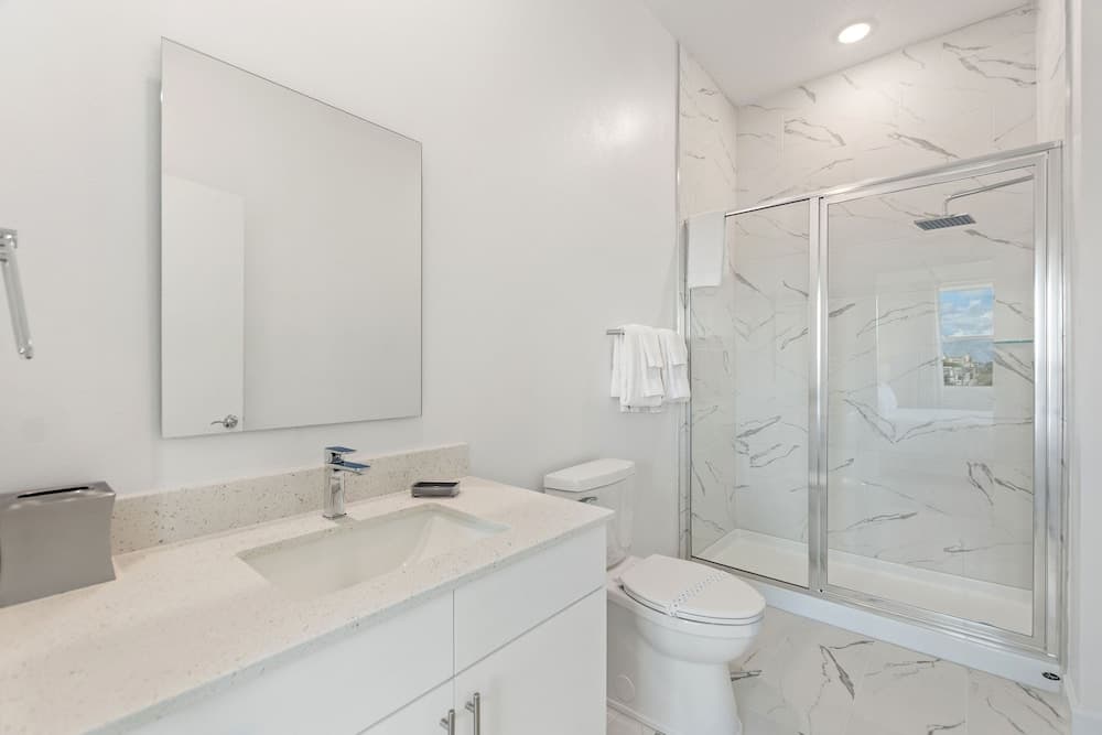 Boutique Retreat - Image 30