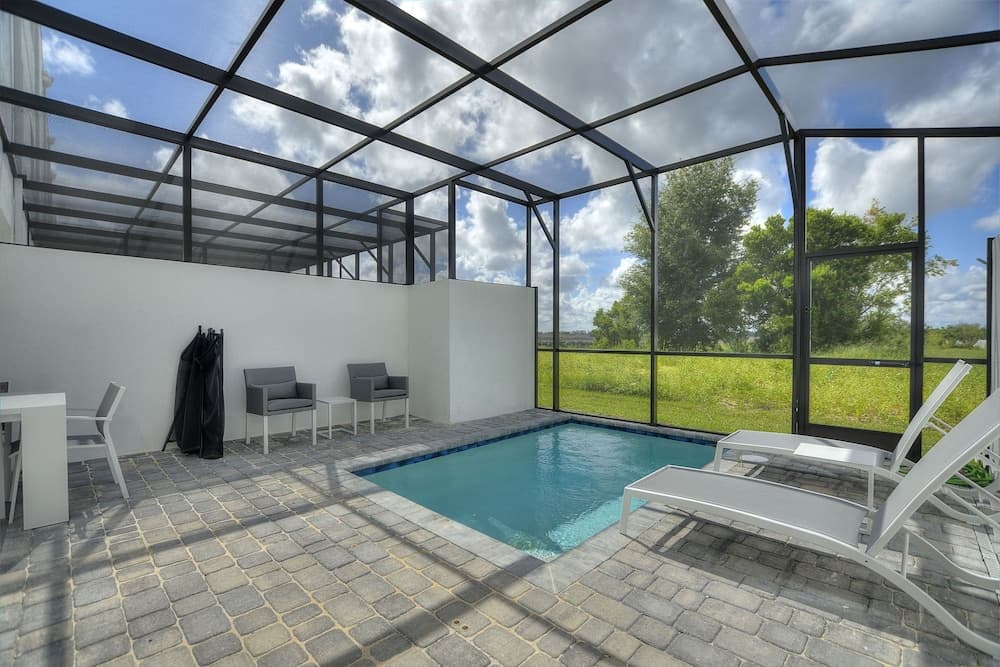 Boutique Retreat - Image 35