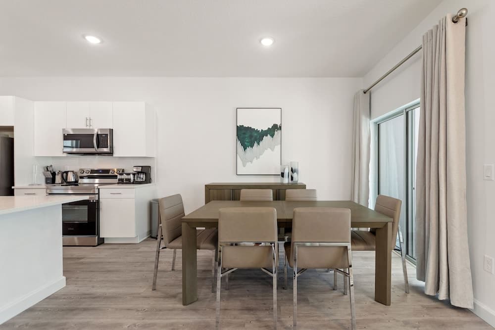 Boutique Retreat - Image 6