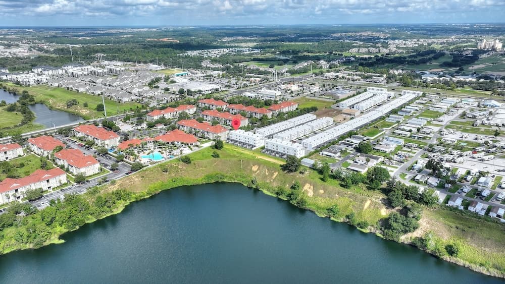 Boutique Retreat - Image 3