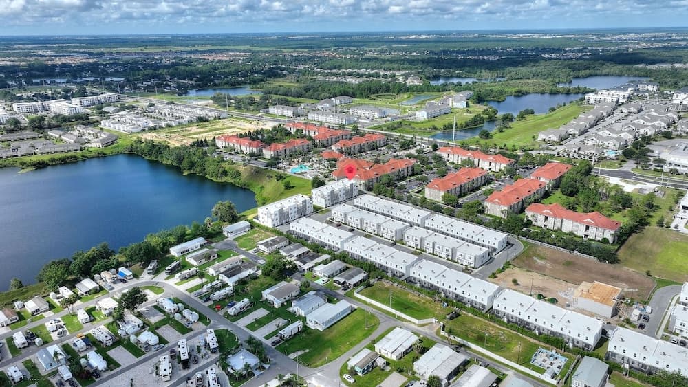 Boutique Retreat - Image 48