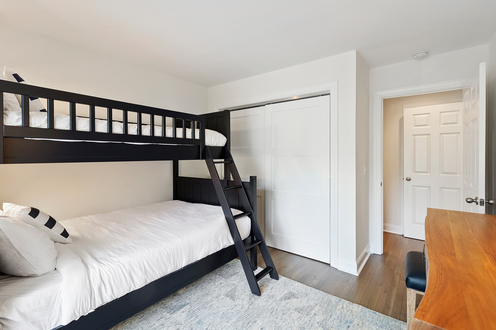 Bulrush Lane - Image 20