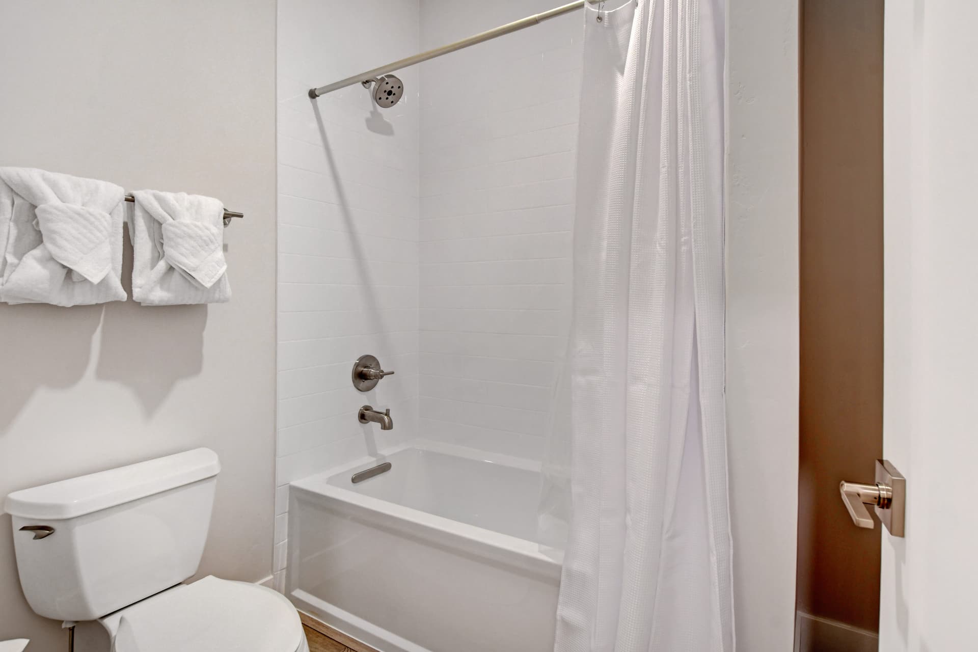 Braidwood Penthouse Condo #304 - Image 22