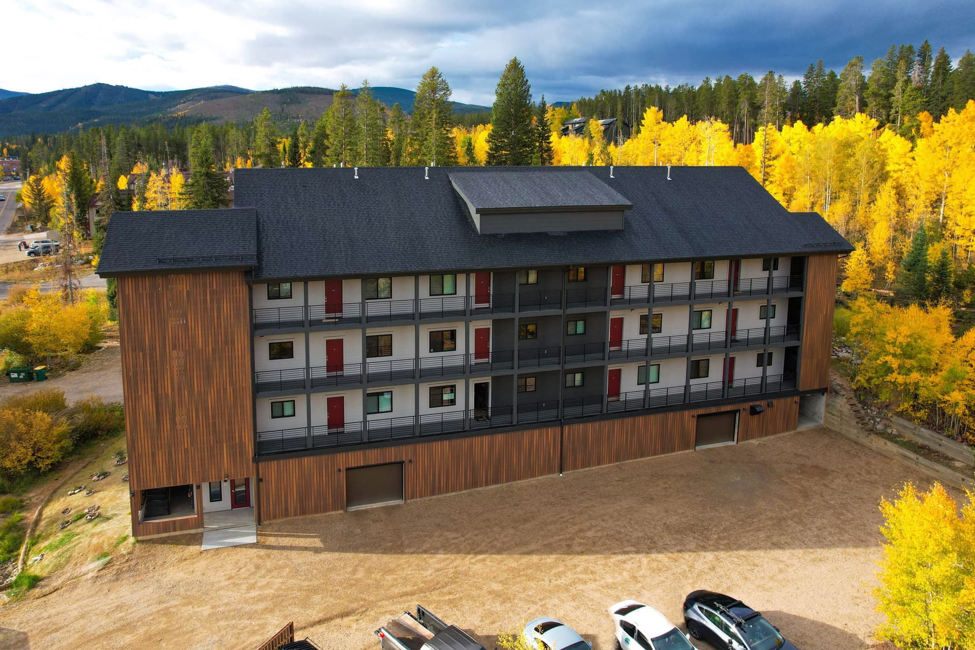 Braidwood Penthouse Condo #304 - Image 23