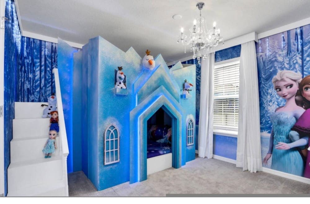 Four Corners Oasis - Image 31