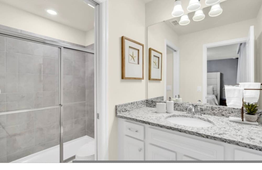 Four Corners Oasis - Image 25