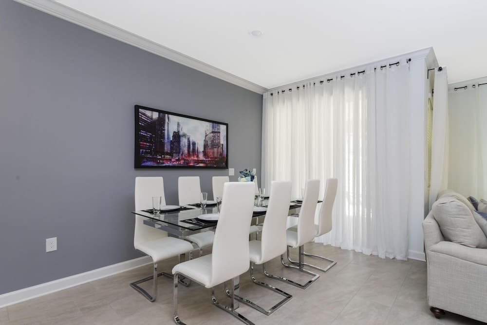 Seamless Storey - Image 10