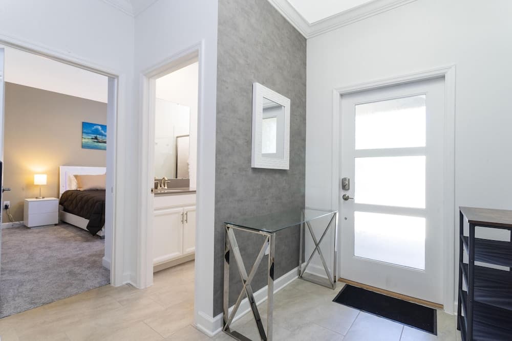 Seamless Storey - Image 21