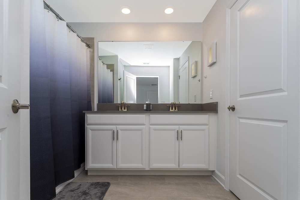 Seamless Storey - Image 26