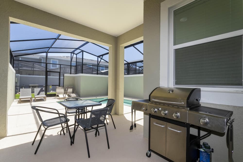 Seamless Storey - Image 42