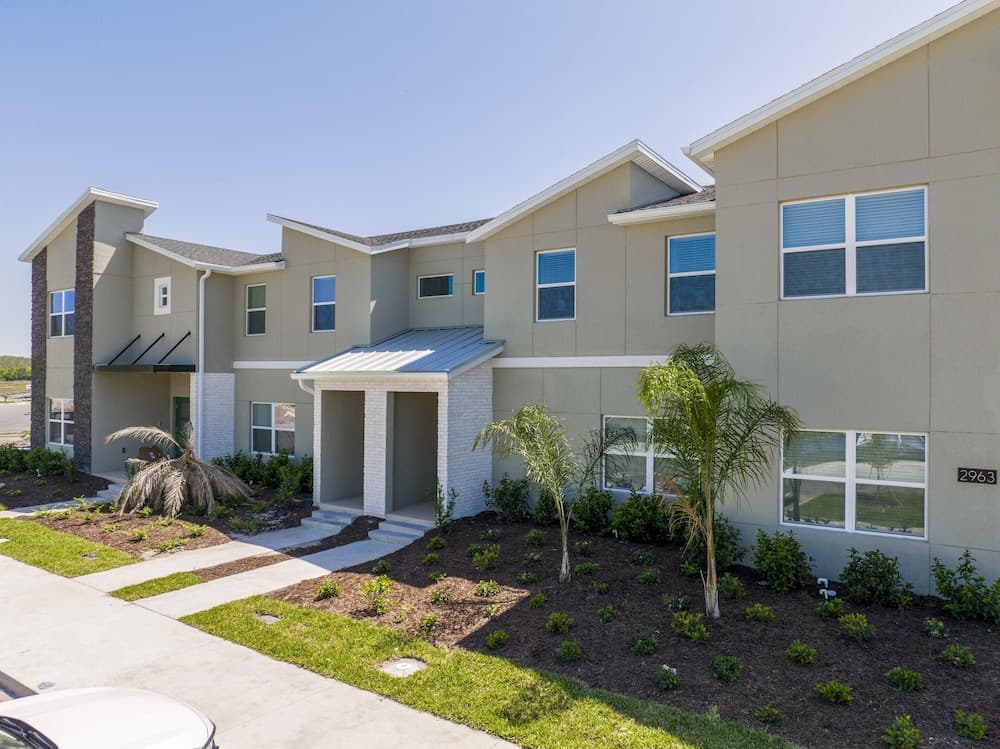 Seamless Storey - Image 44