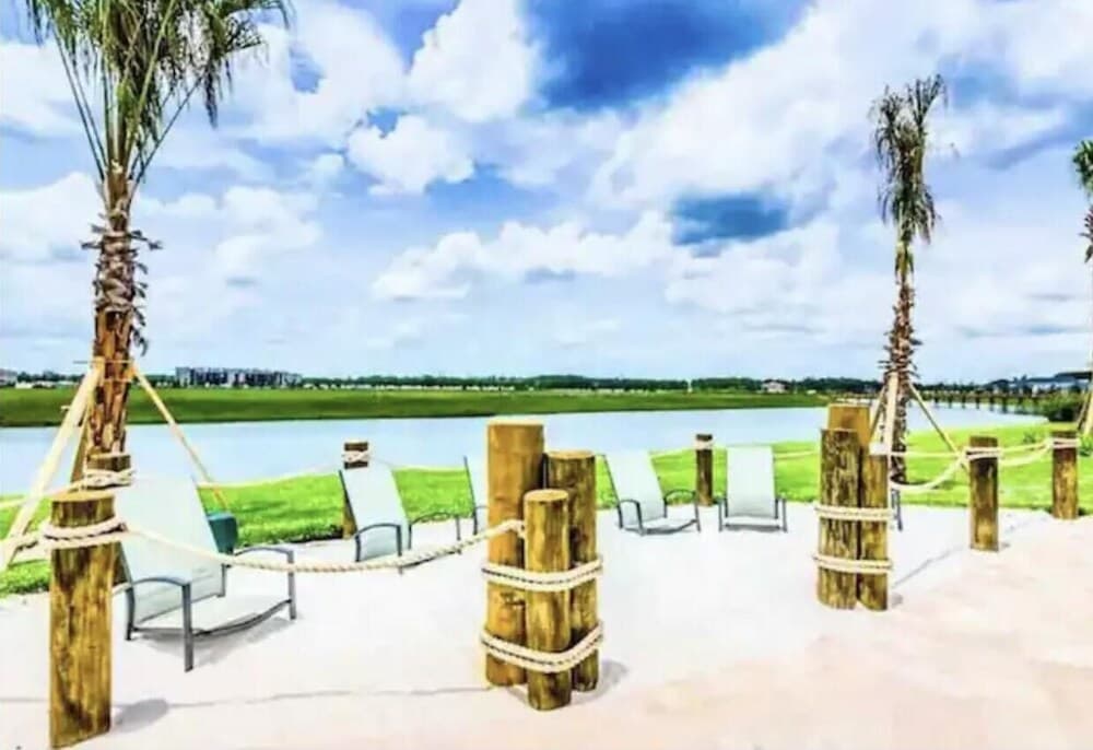 Seamless Storey - Image 50