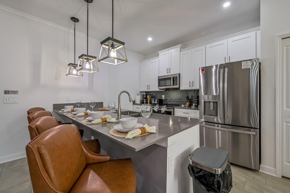 Scene Lane Villa #4387 - Image 5