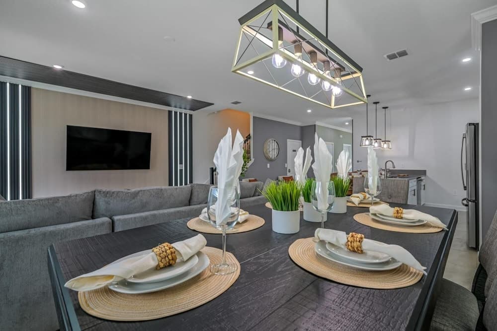 Scene Lane Villa #4387 - Image 5