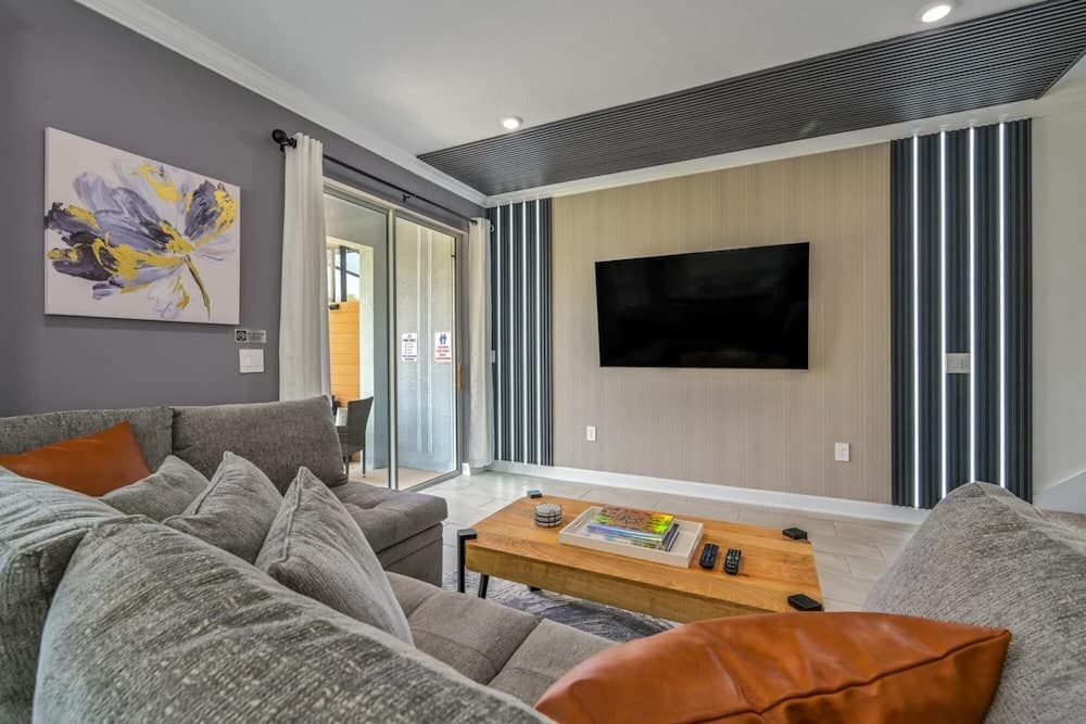 Scene Lane Villa #4387 - Image 3