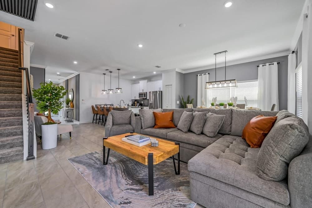 Scene Lane Villa #4387 - Image 4