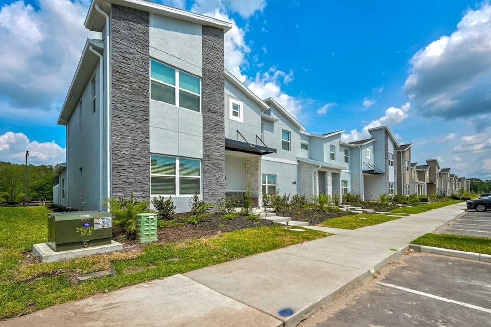 Scene Lane Villa #4387 - Image 47