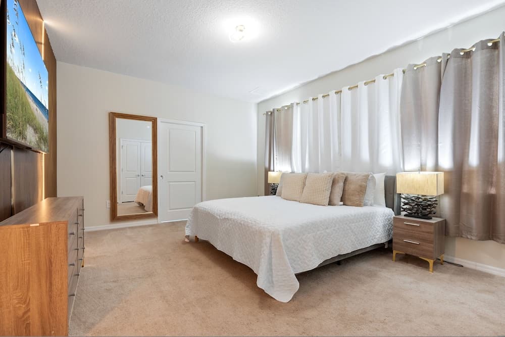 Grand Escape at Windsor Island - Image 4