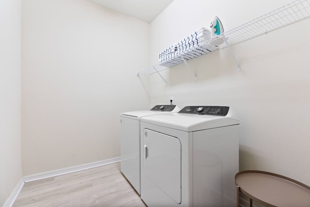 Grand Escape at Windsor Island - Image 83