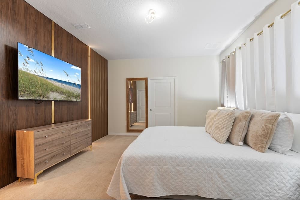 Grand Escape at Windsor Island - Image 52