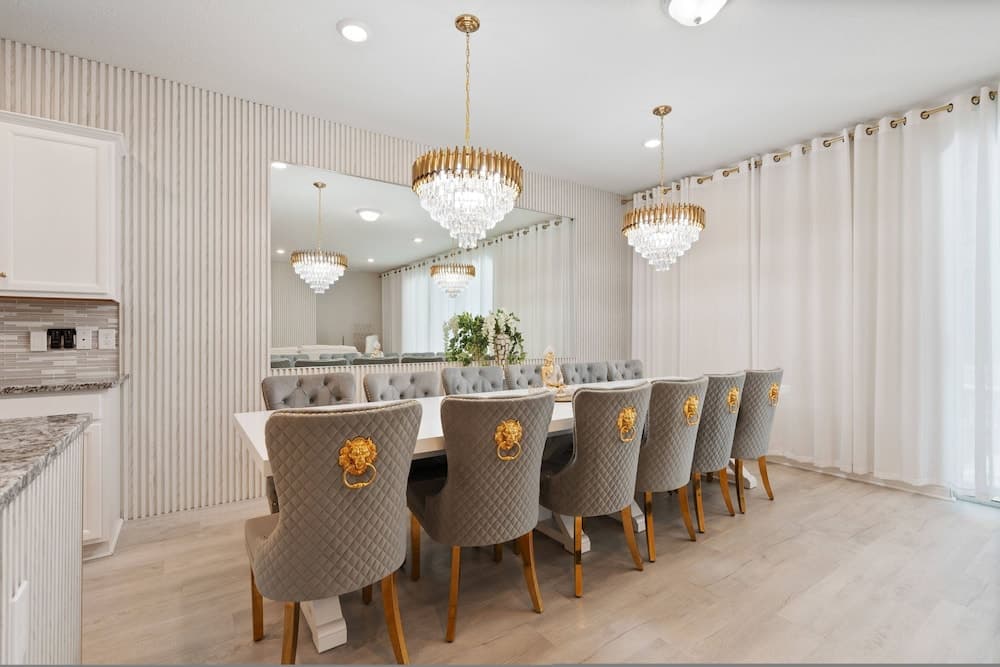 Grand Escape at Windsor Island - Image 16