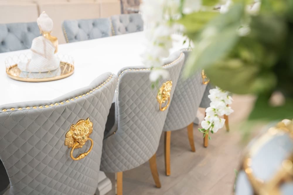 Grand Escape at Windsor Island - Image 26