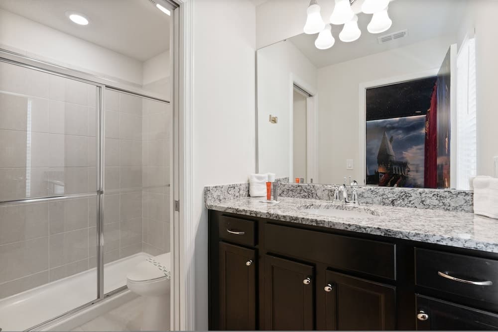 Grand Escape at Windsor Island - Image 68