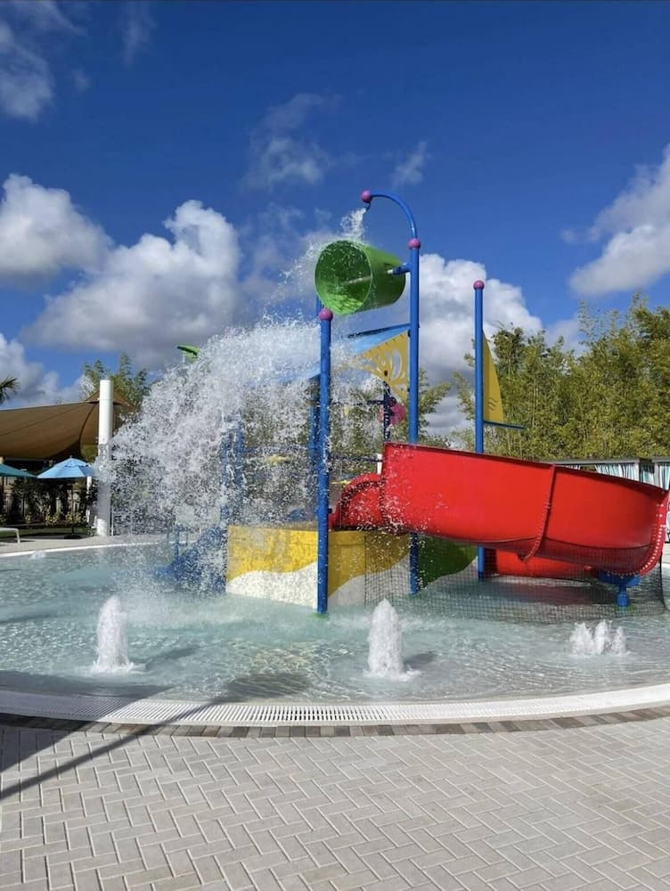 Windsor Five Suite - Image 48