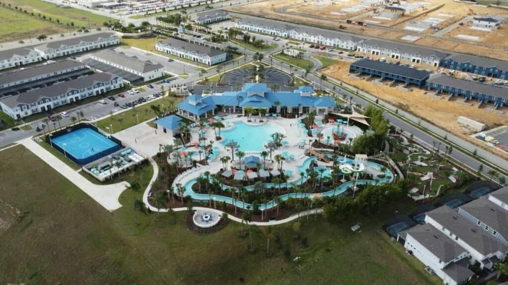 Windsor Five Suite - Image 3