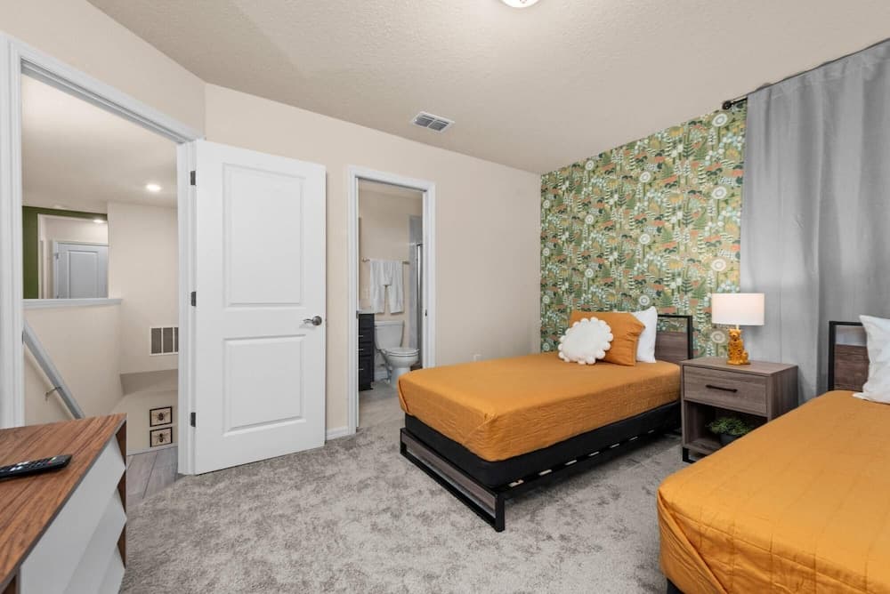 Windsor Five Suite - Image 18