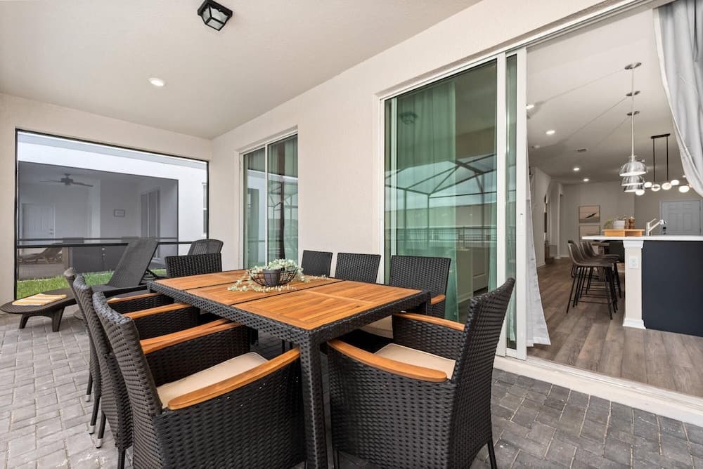 Windsor Five Suite - Image 33