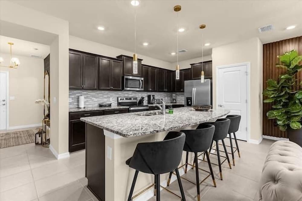 Windsor Palms - Image 5