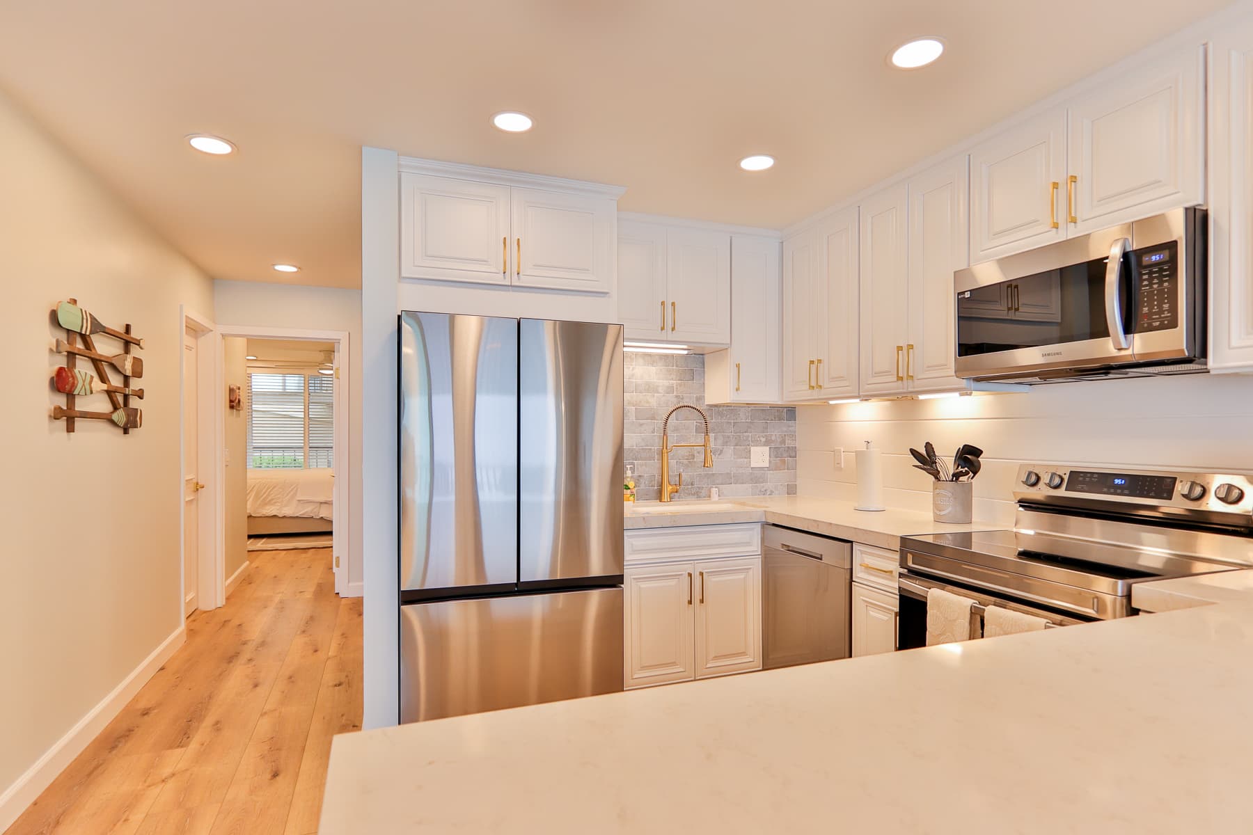 Breathtaking Bungalow - Image 5