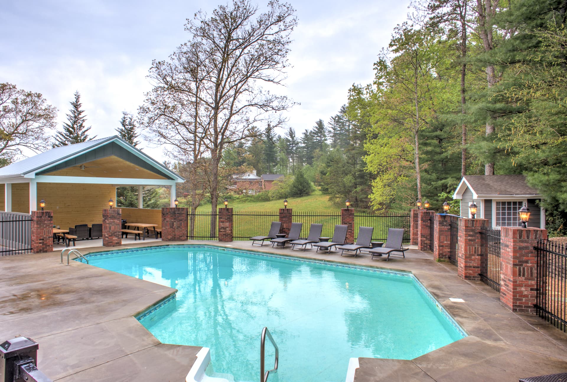 Brush Creek Pool House - Image 2