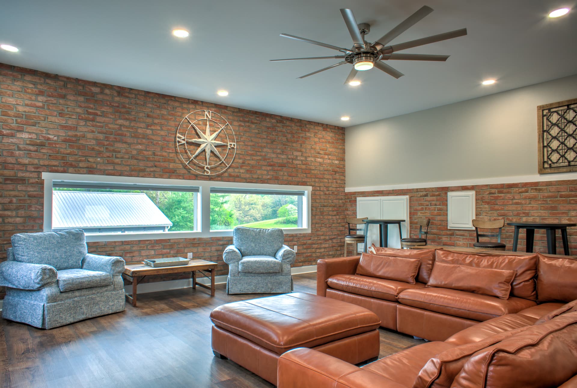 Brush Creek Pool House - Image 23