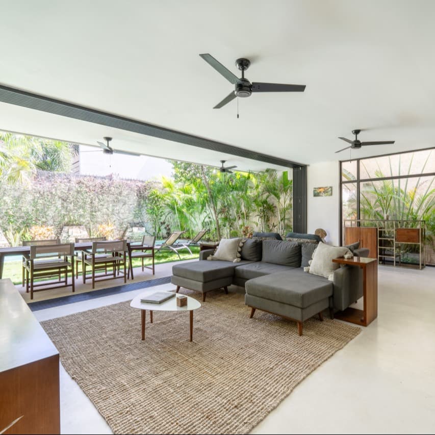 Casa Iguana Jungle Paradise