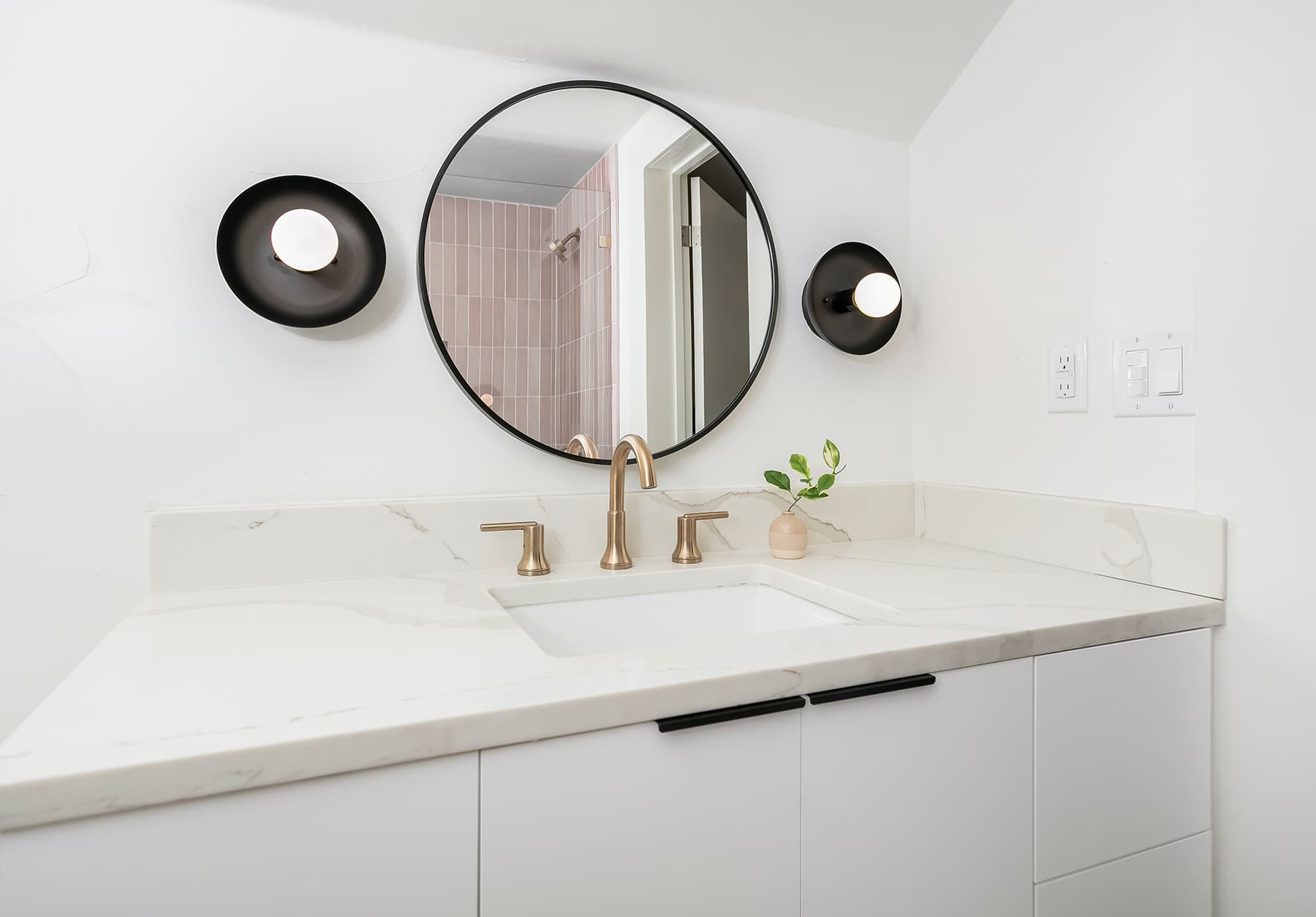 Bubbly Prosecco Home - Image 6