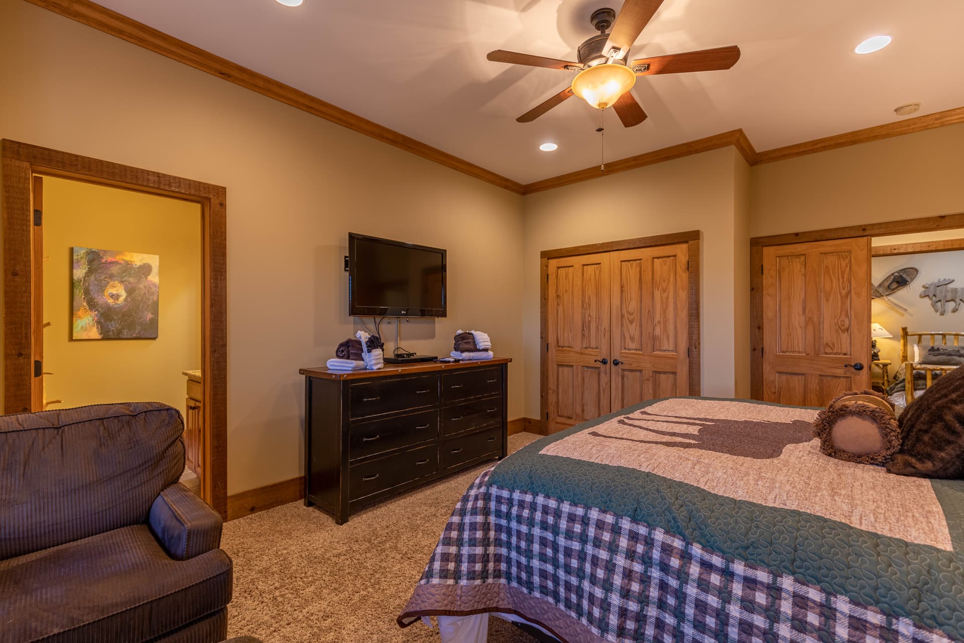 Buckhorn Lodge - Image 30