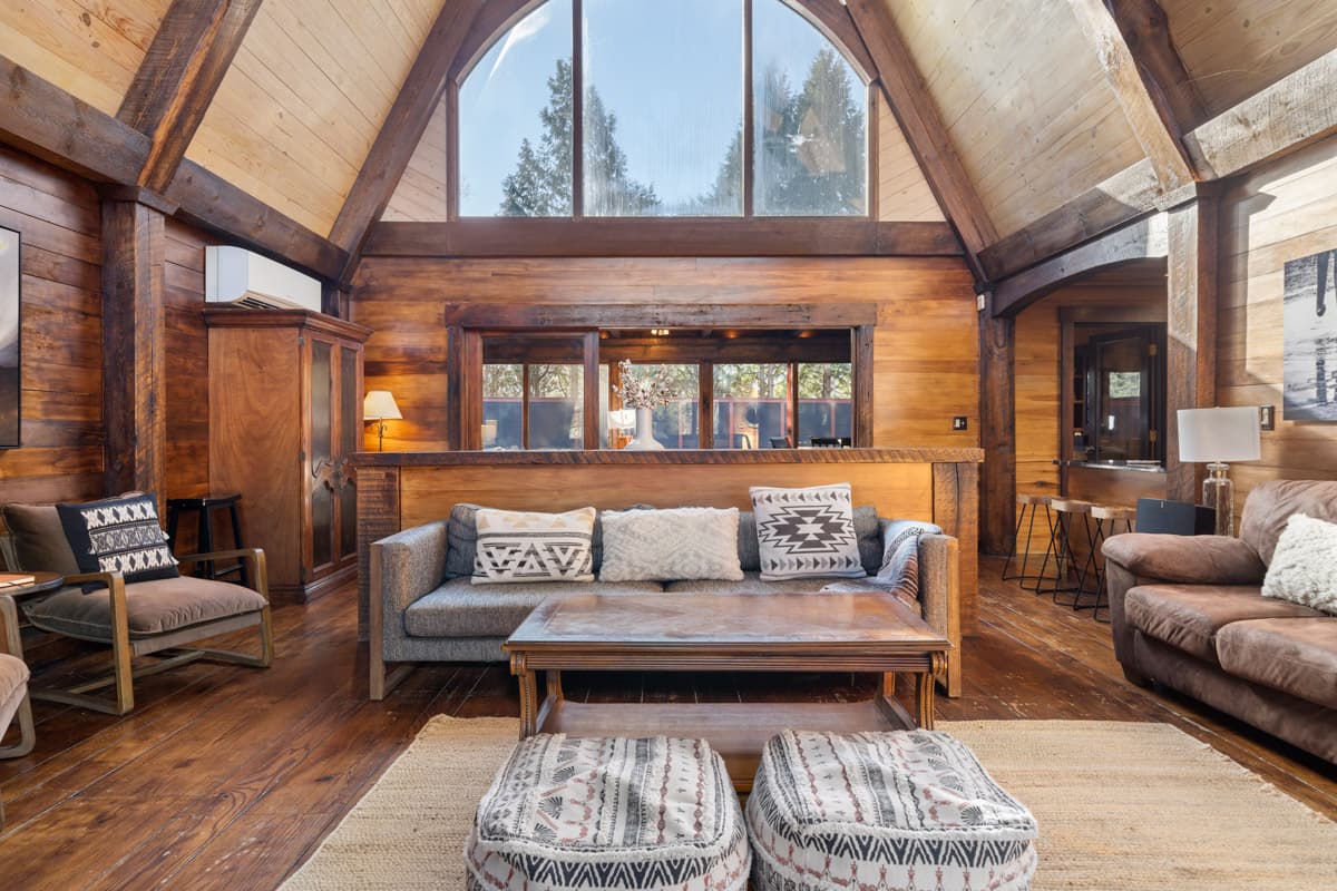 Bullhead Mountain Lodge - Image 2