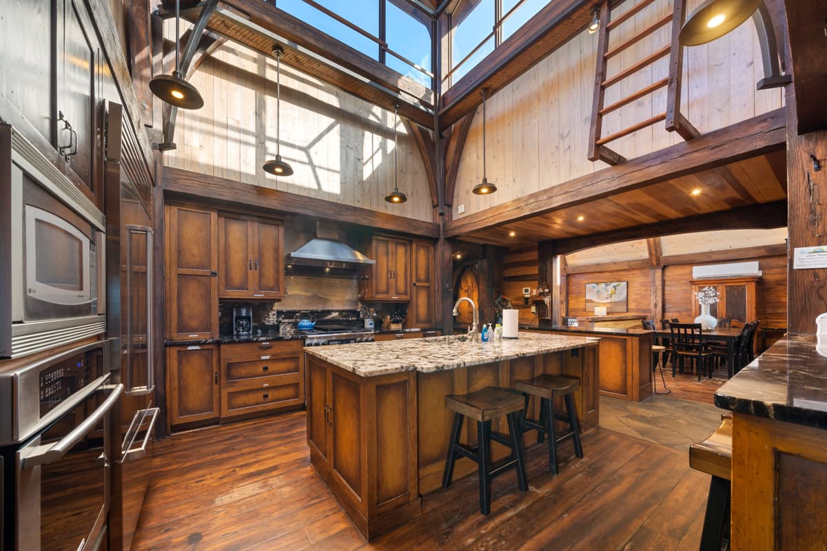 Bullhead Mountain Lodge - Image 7