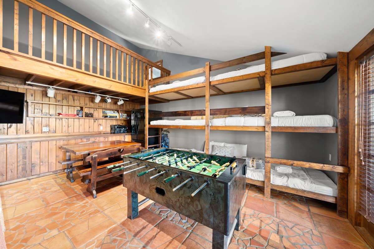 Bullhead Mountain Lodge - Image 34