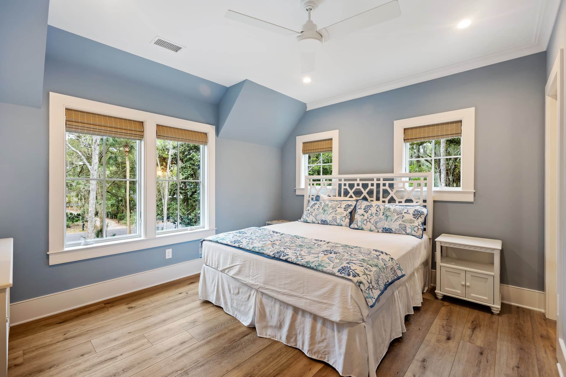 Baywood Coastal - Image 25