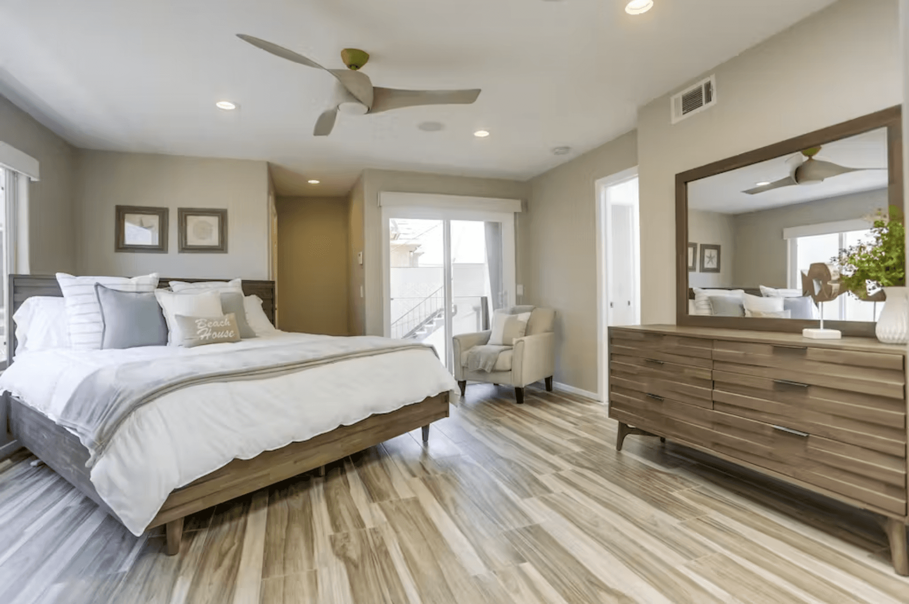 Rockaway Escape - Image 35