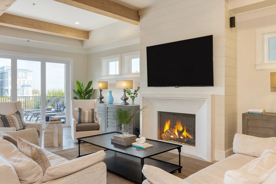 Bradley Circle #24 - Image 5