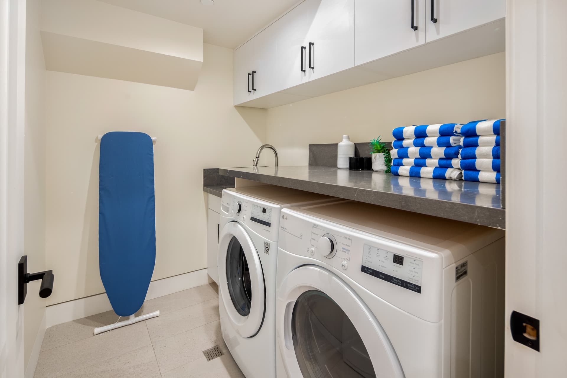 Waring Villa - Image 33