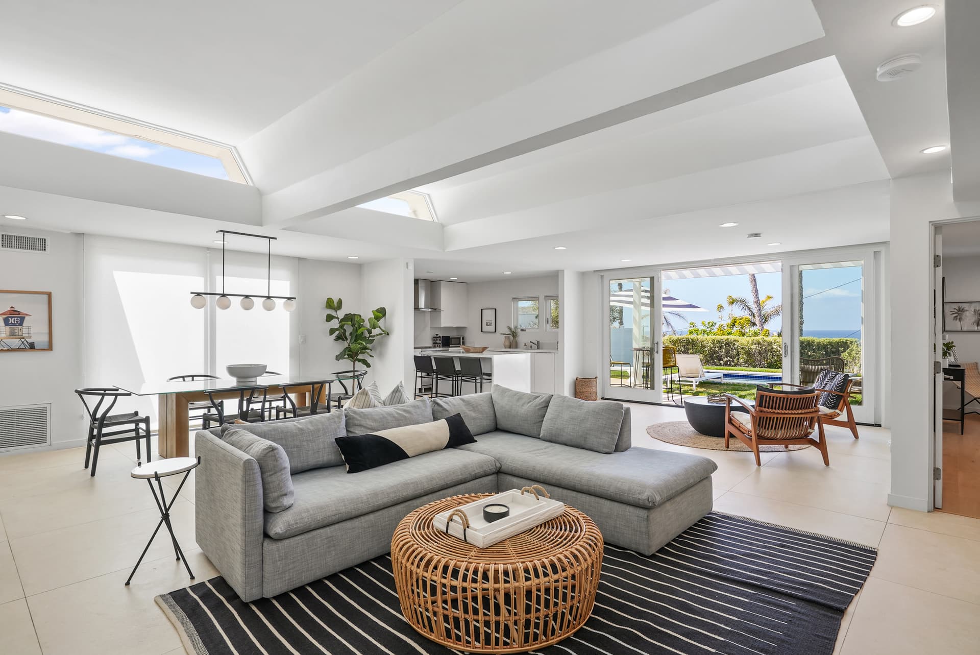 Bird Rock Paradise - Image 4