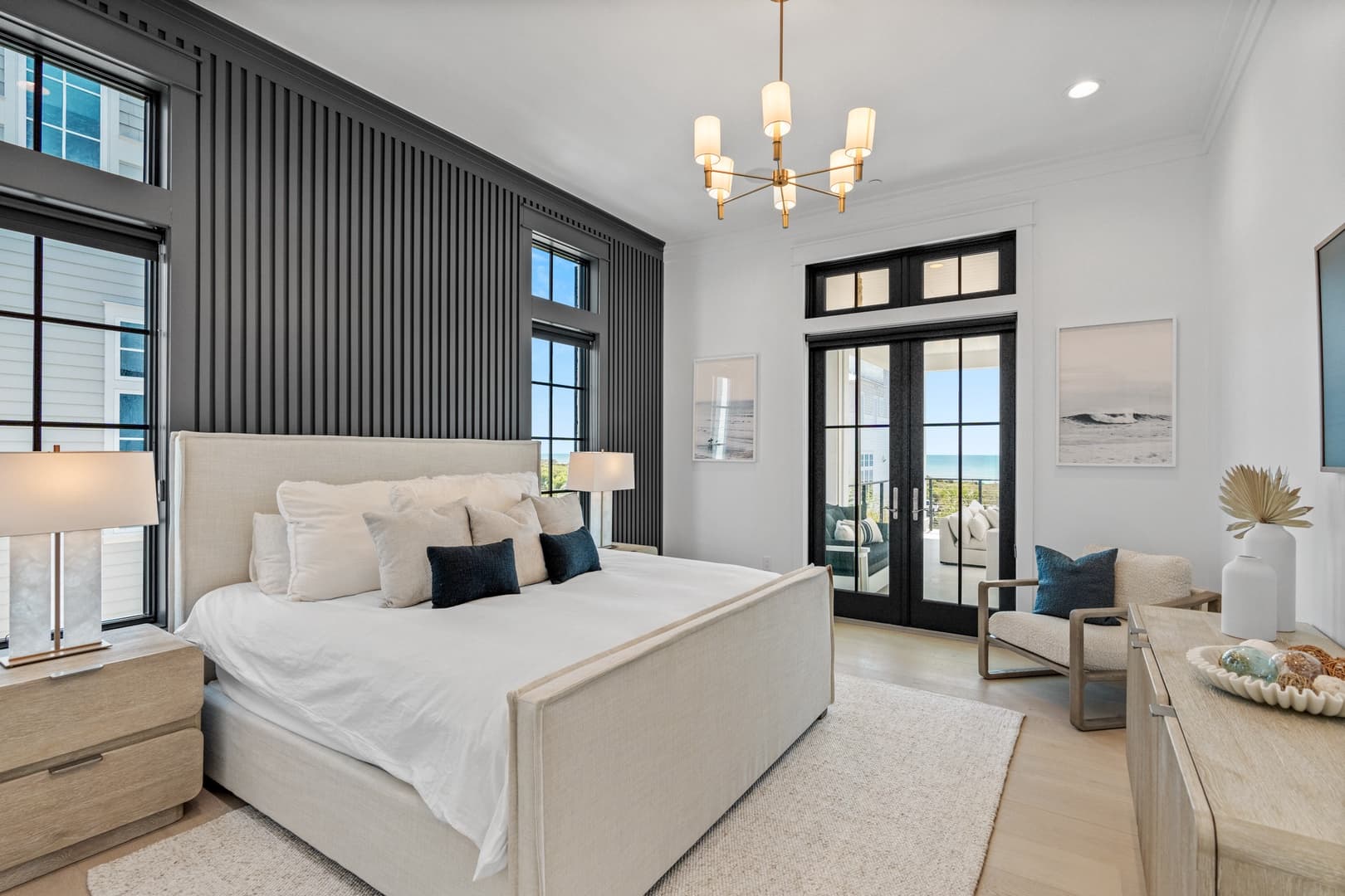 Grand Pearl - Image 77